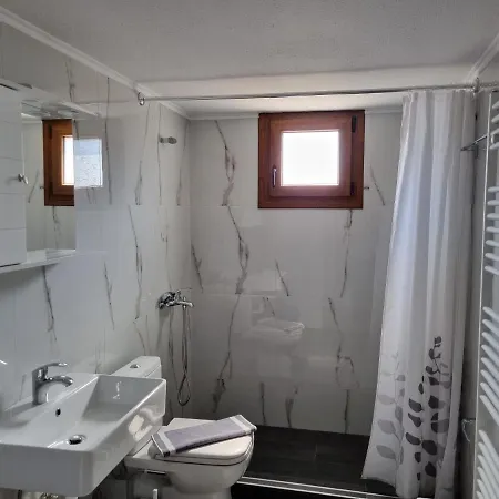 Chriselia Неа-Рода