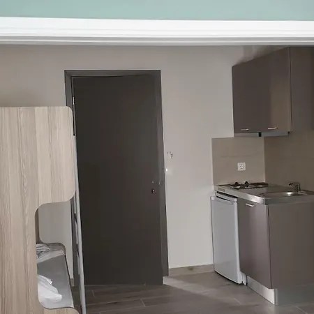 Chriselia * Неа-Рода